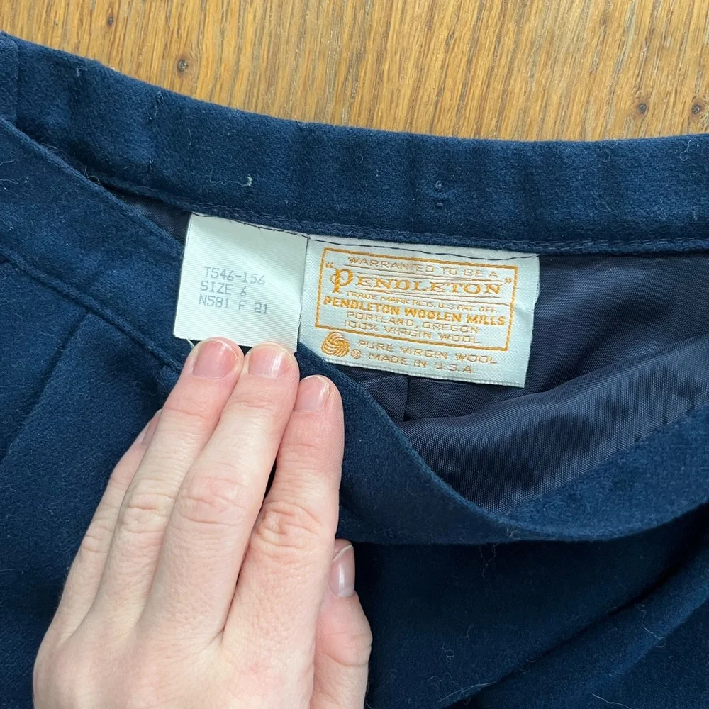 Vintage Pendleton 100% Wool Navy Midi Skirt - Picture 3 of 4